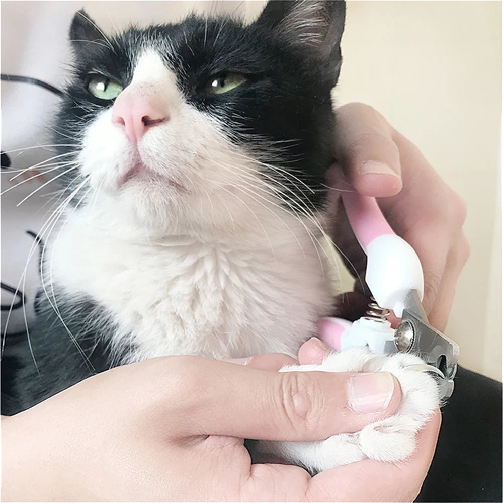 Spring-Loaded Pet Nail Clippers